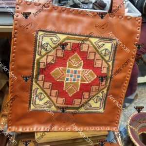 کیف قهوه ای چرم گلیمی 