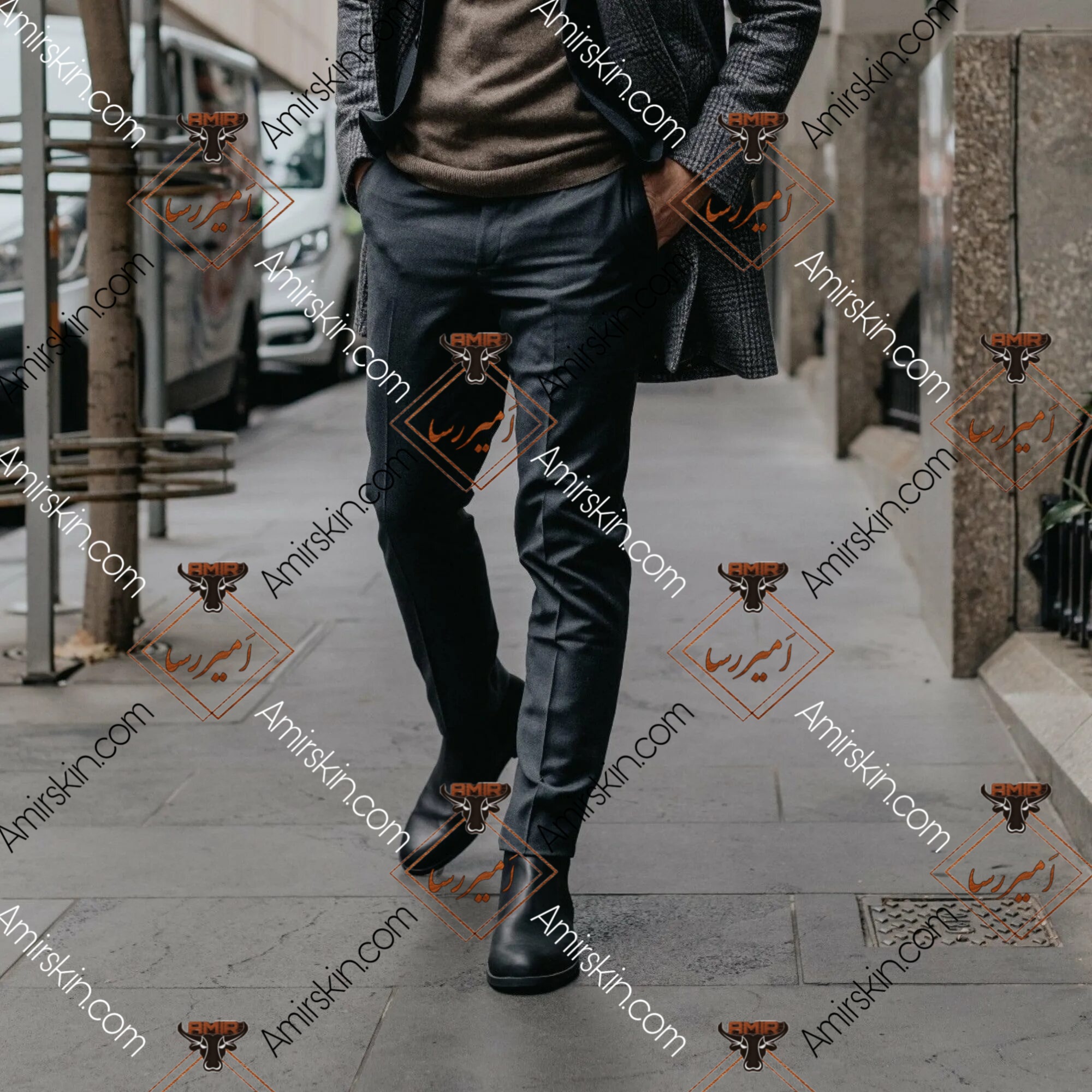 بوت چرم تیره رنگ