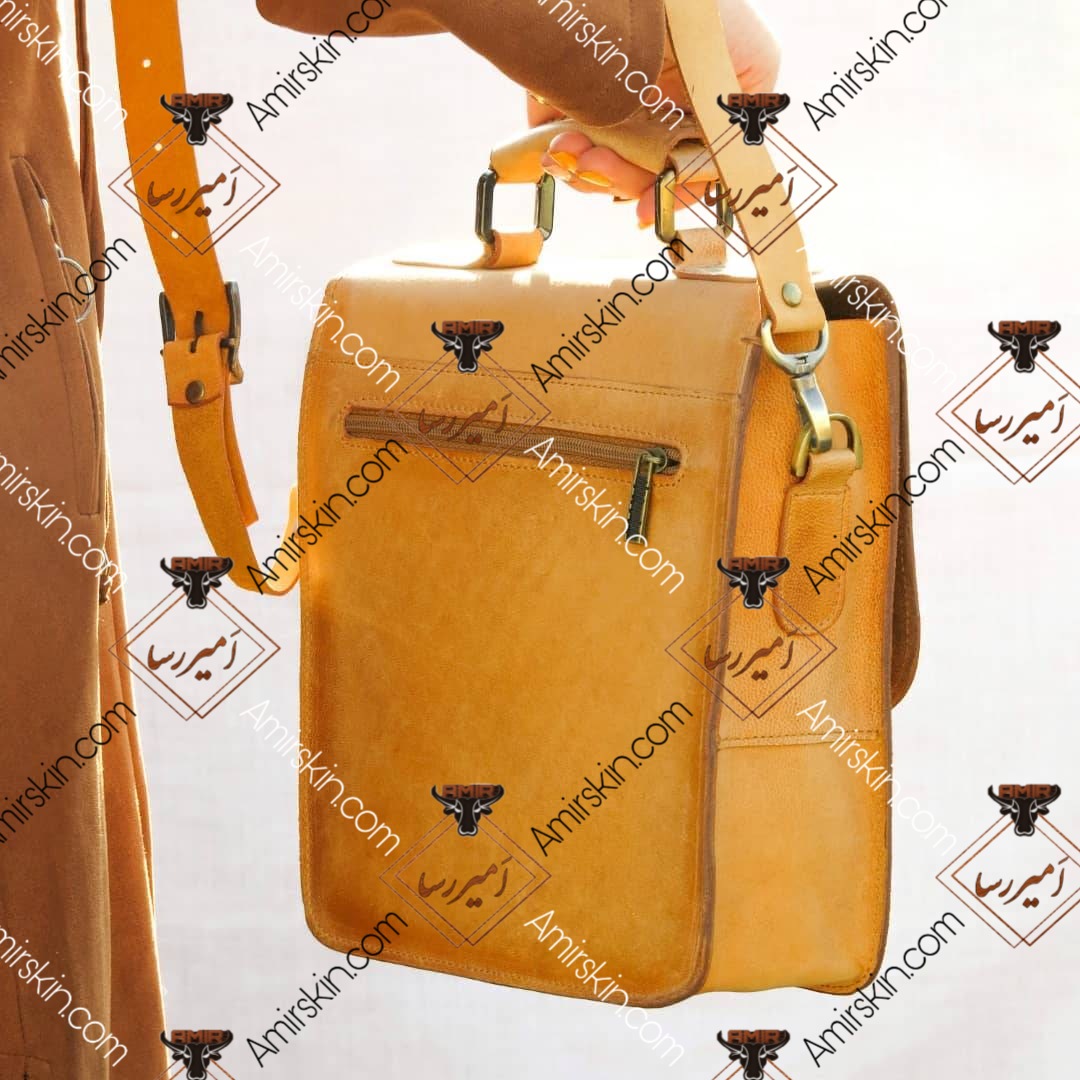 کیف چرم جادار