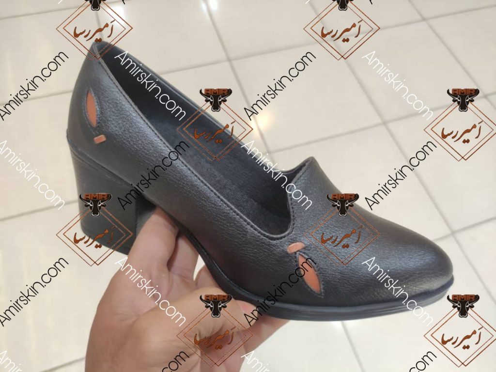 کفش چرم پاشنه دار